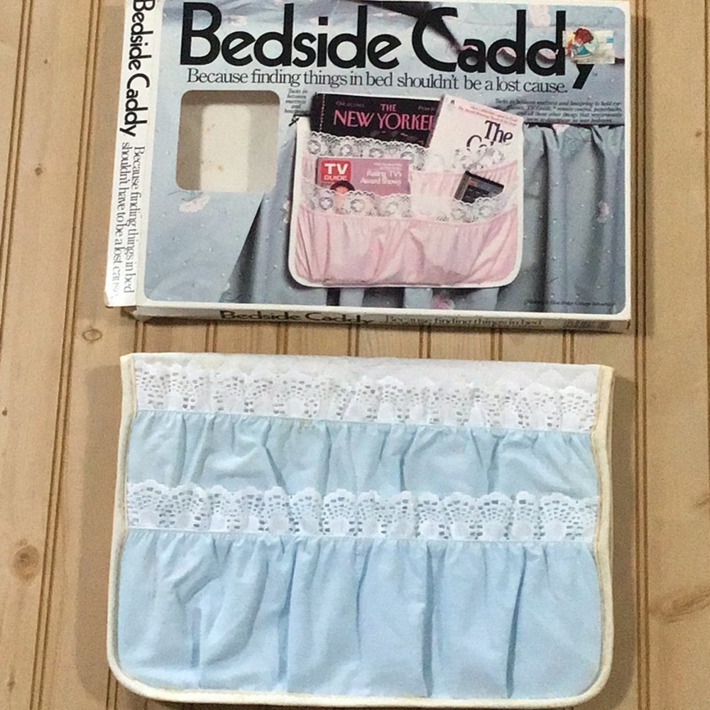 Vintage Blue White Lace Trimmed Cloth Cottagecore Bedside Caddy Matt
